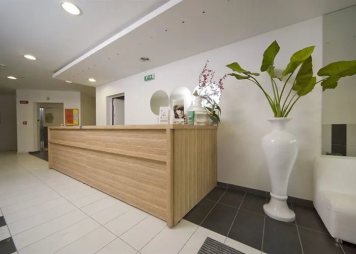 מלון דירות Vacanze Blue Bay 4*