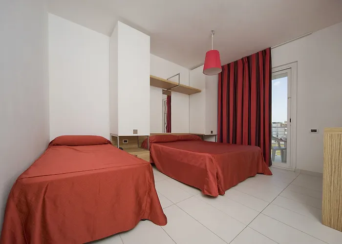 Vacanze Blue Bay מלון דירות 4*