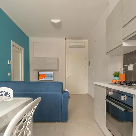 Vacanze Blue Bay Aparthotel 4*