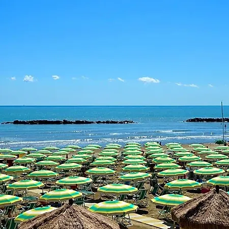 Appart hôtel Vacanze Blue Bay 4*