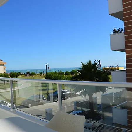 Vacanze Blue Bay 4*
