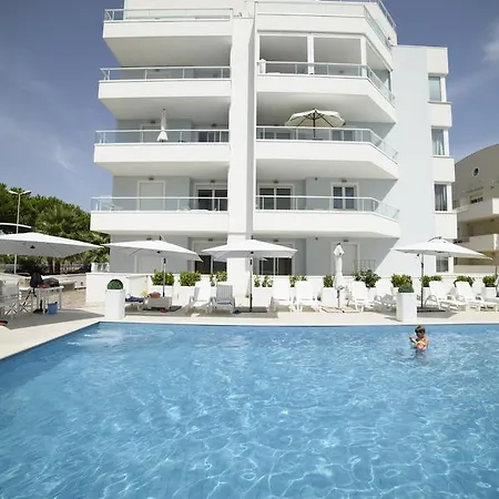 Lägenhetshotell Vacanze Blue Bay Roseto Degli Abruzzi