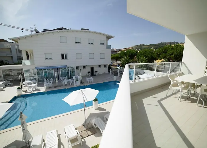 Vacanze Blue Bay Apartahotel